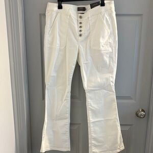 torrid White Mid-Rise Flare Pants